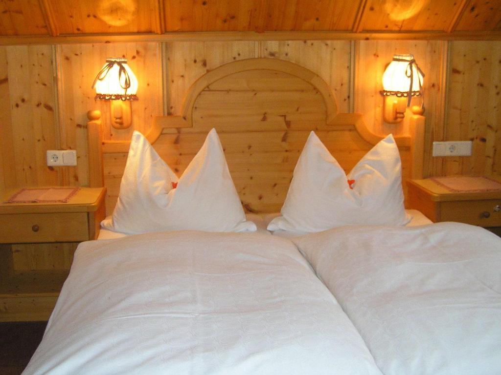 Bio-Bauernhof Grundlehnerhof Pensionat Ramsau am Dachstein Værelse billede